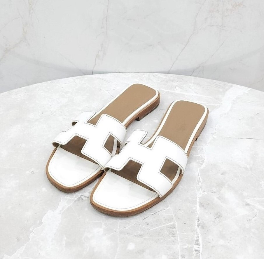 [럭스유] 37 / 에르메스 화이트 오란 샌들 슬리퍼