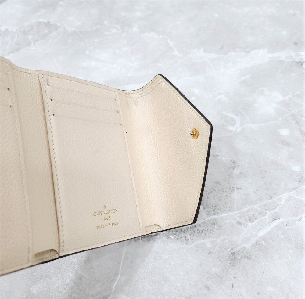 [럭스유] 루이비통 LV 앙프렝뜨 자이언트 빅토린 지갑 M80086