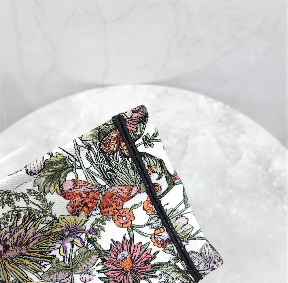 [럭스유] 디올 멀티컬러 플라워 북토트 미디엄 백