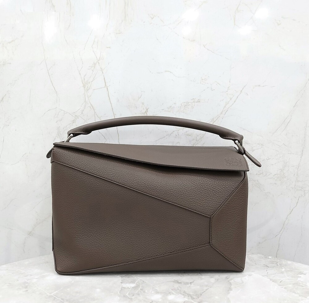 [럭스유] (새상품) 로에베 라지 퍼즐 레더 엣지백 그레인드 카프스킨 B510P00X05