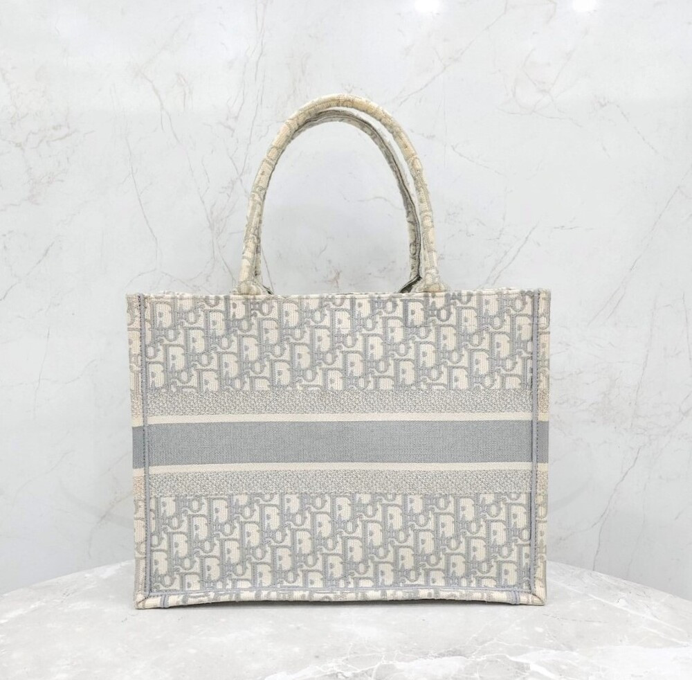 [럭스유] 디올 그레이 오블리크 북토트 백 미디엄 M1296ZRIW