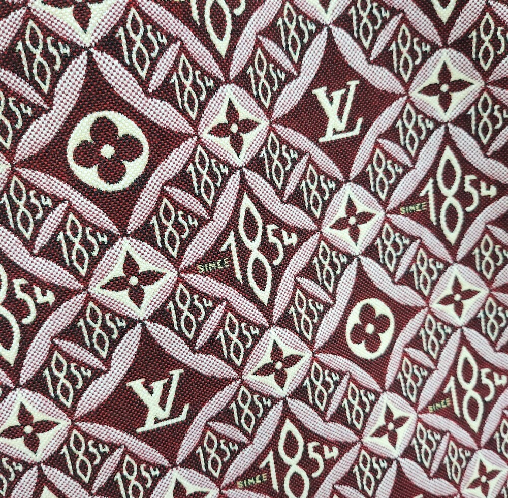 [럭스유] 36 / 루이비통 Since 1854 메탈릭 버클 모노그램 스커트