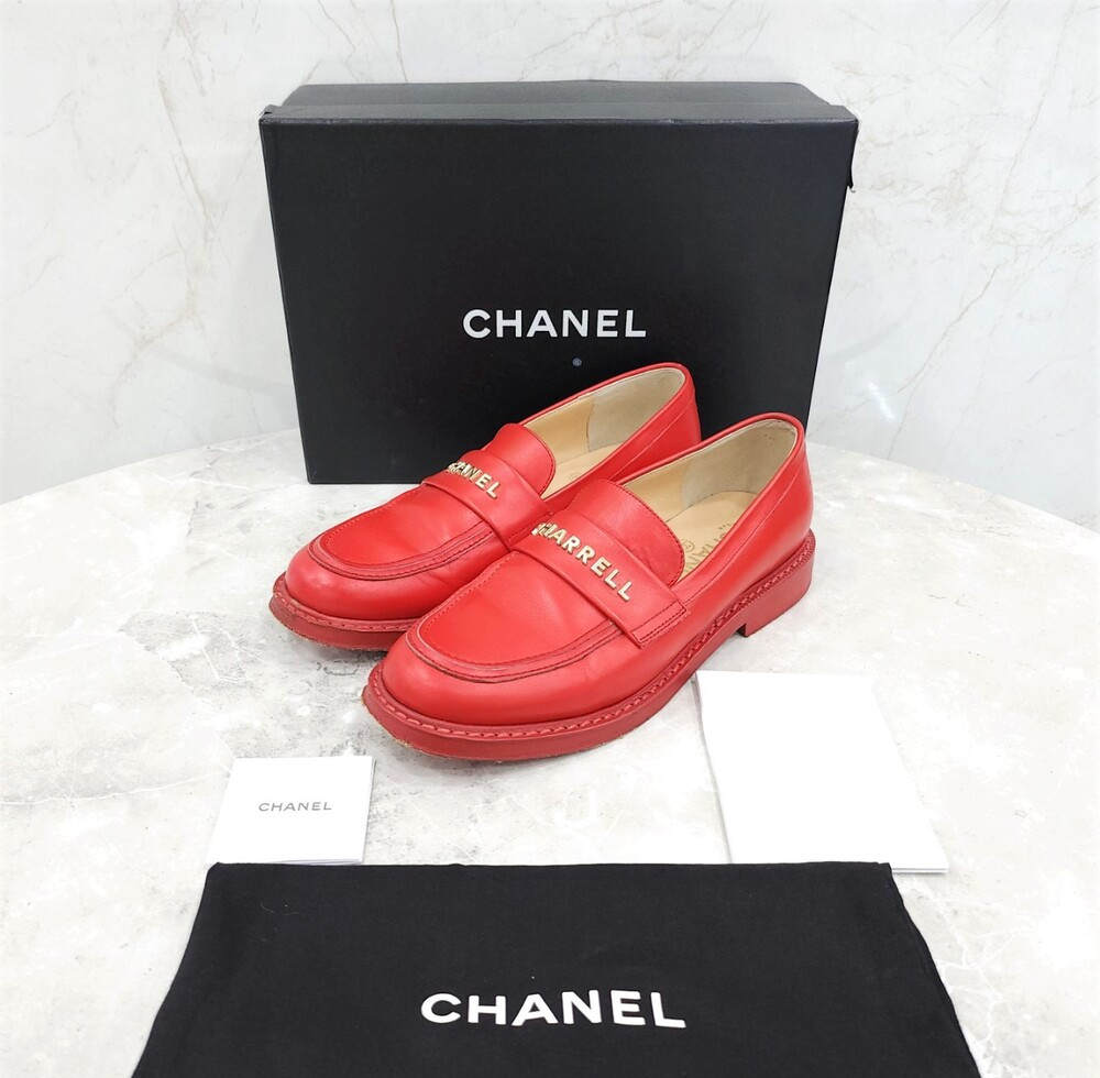 [럭스유] 36 / 샤넬 X 퍼렐 윌리엄스 레드 로고 레더 로퍼