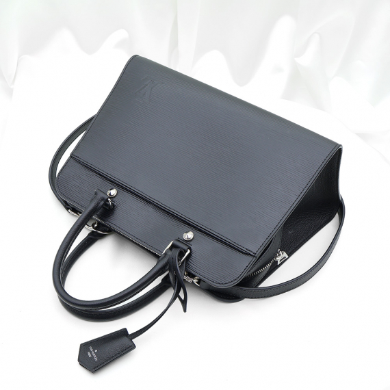 Louis Vuitton(루이비통) M51238 블랙 에삐 레더 바누 MM 탑핸들 2WAY