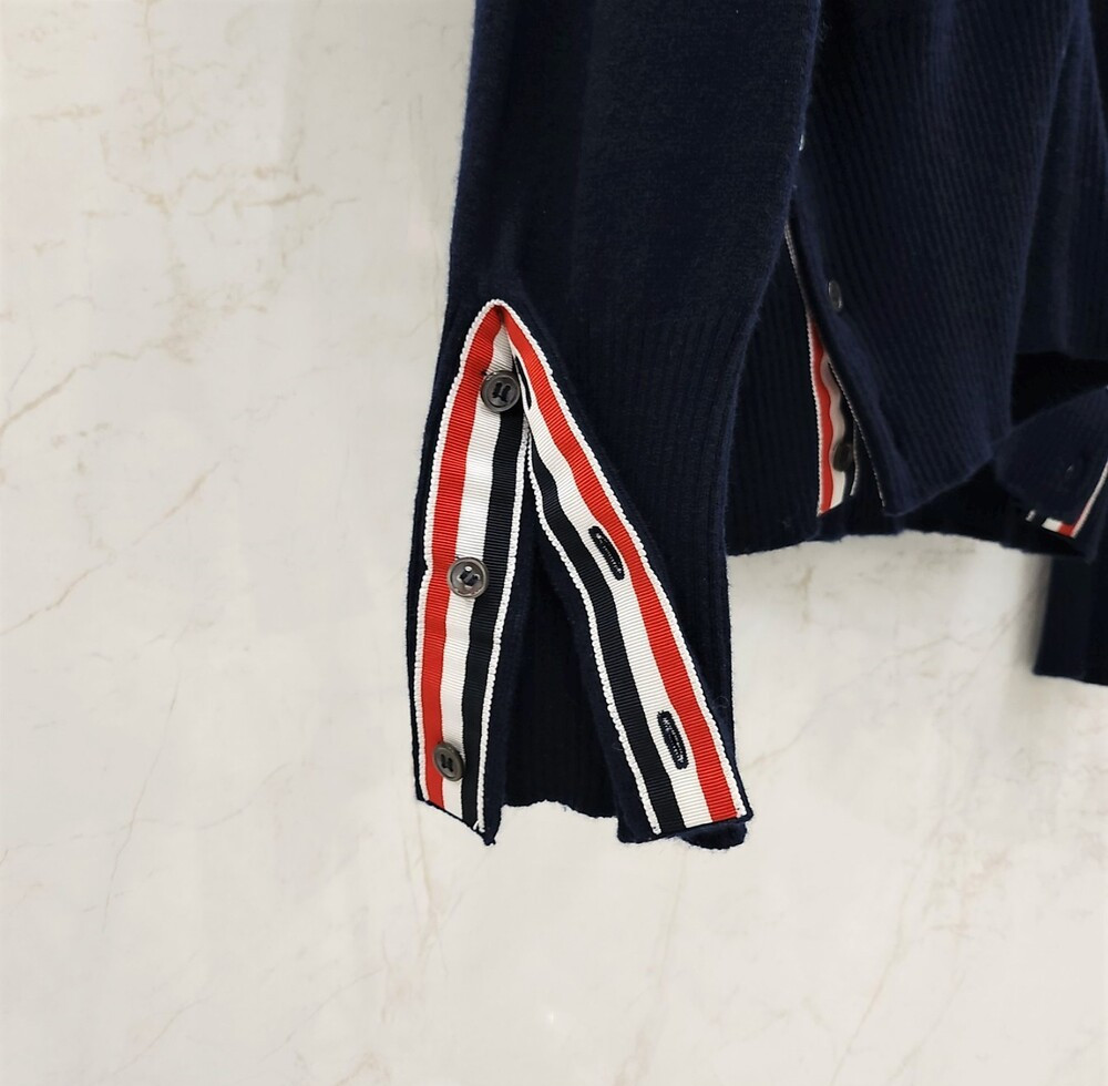 [럭스유] 2 / 톰브라운 캐시미어 네이비 사선완장 가디건