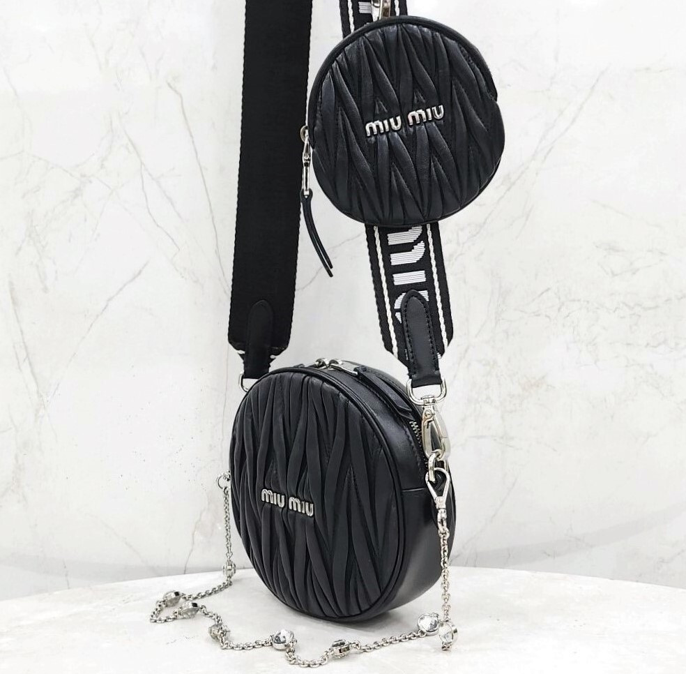 [럭스유] 미우미우 라운드 마틀라세 로고 스트랩 멀티 숄더백 5BH191