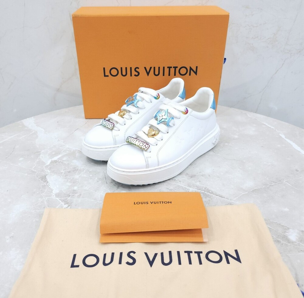 [럭스유] 35.5 / 루이비통 모노그램 타임아웃 스니커즈