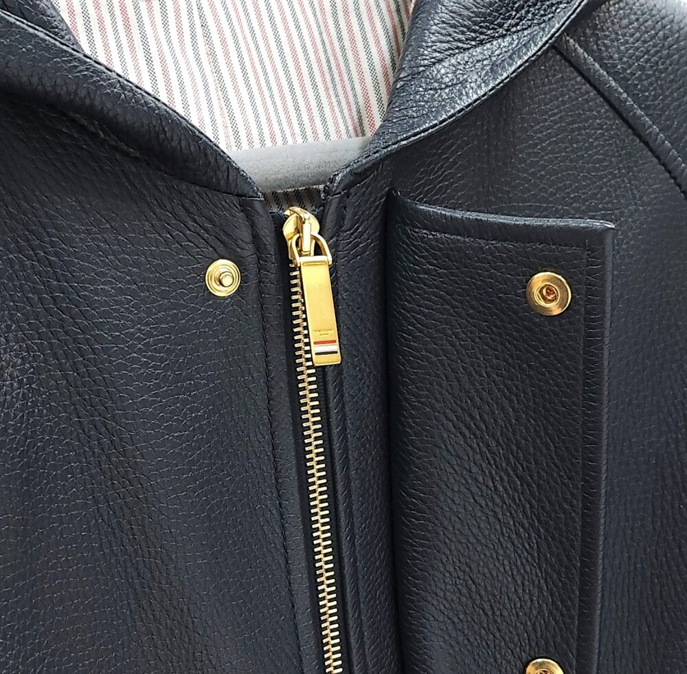 [럭스유] 0 / 톰브라운 레더 암밴드 후드 자켓