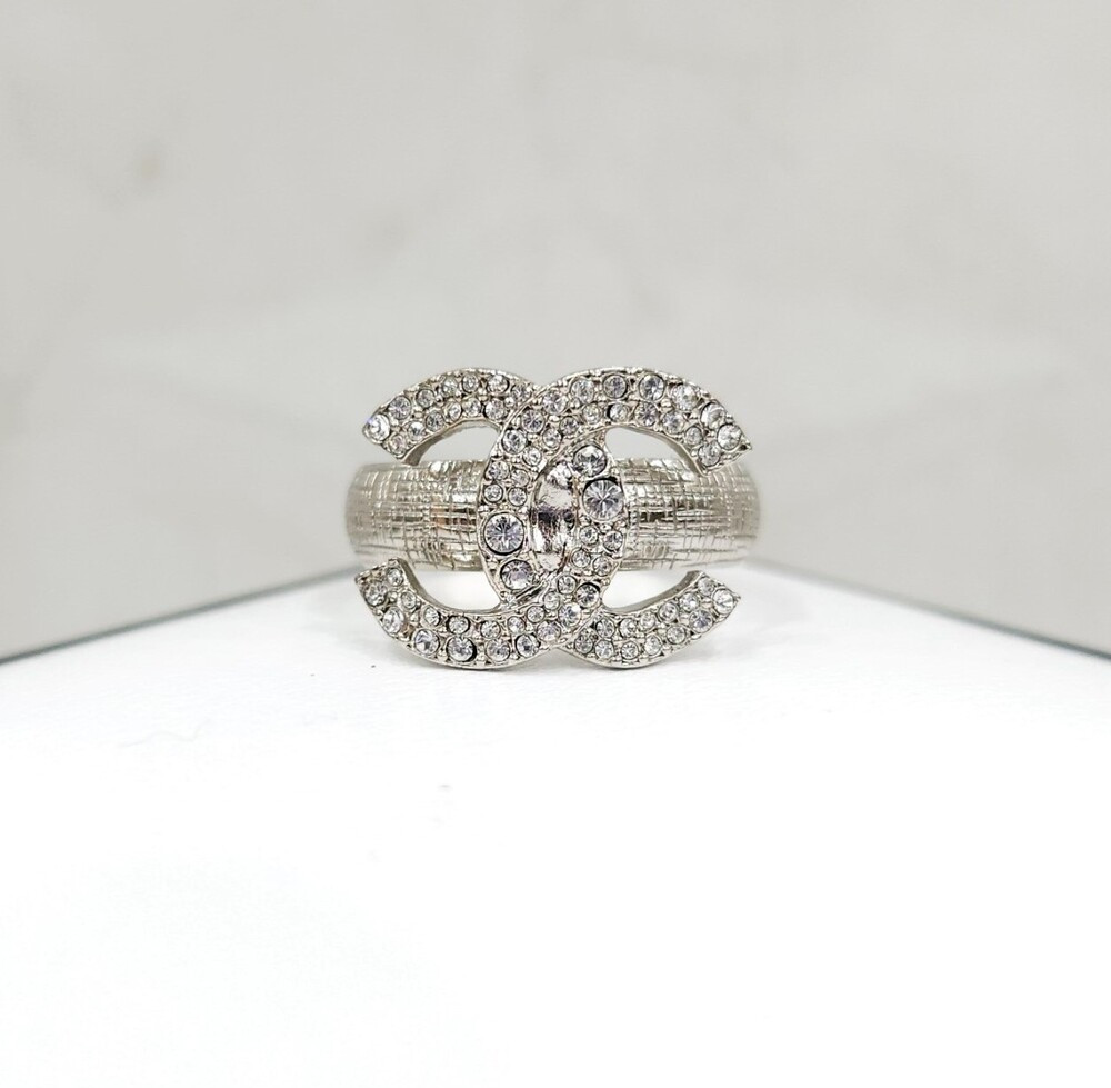 [럭스유] 샤넬 CC로고 크리스탈 반지 국내11호