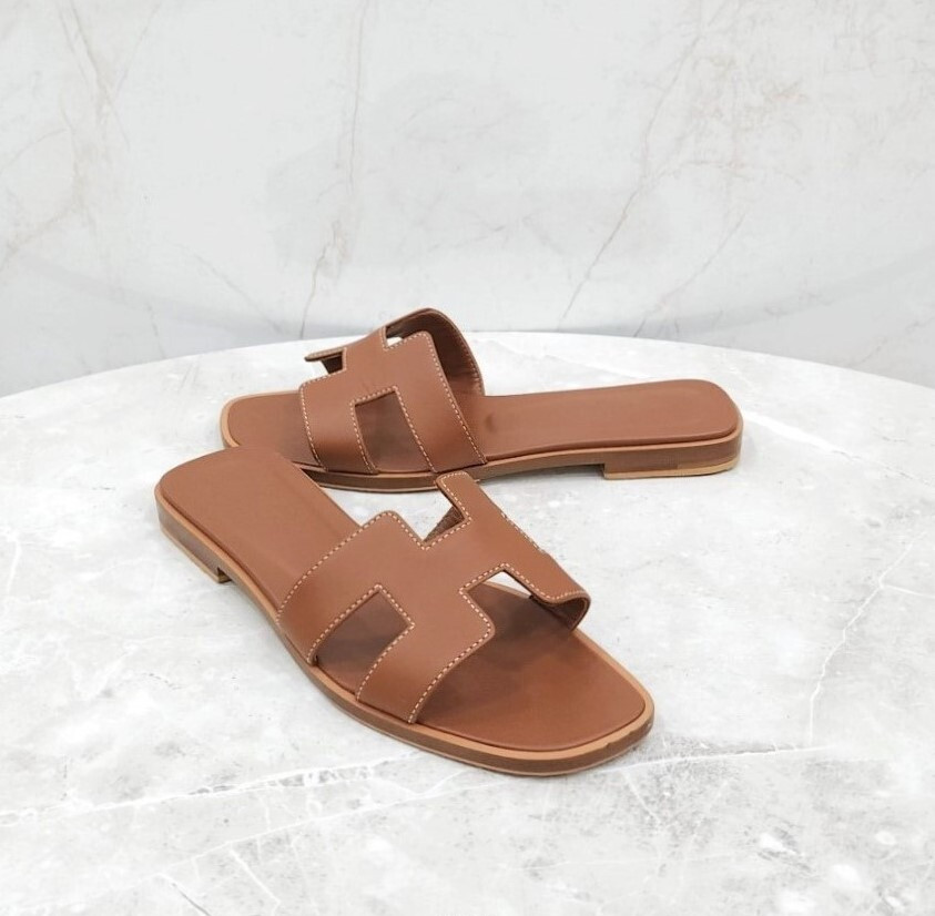 [럭스유] 37 / 에르메스 골드 오란 샌들 슬리퍼 H021056Z