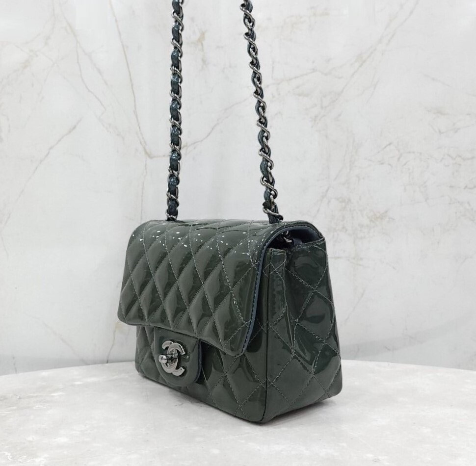 [럭스유] 샤넬 페이던트 클래식 쁘띠삭 플랩백 23번대