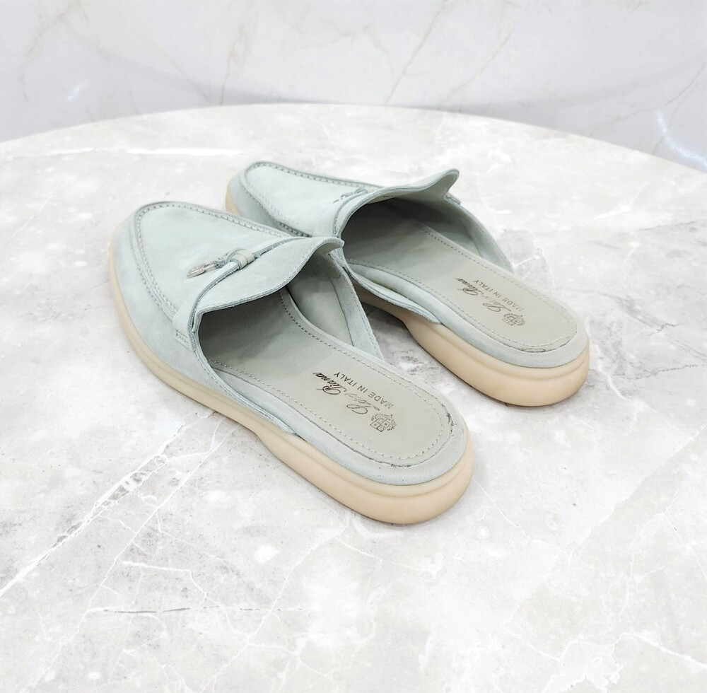 [럭스유] 36.5 / 로로피아나 바부슈 참스 썸머워크 뮬