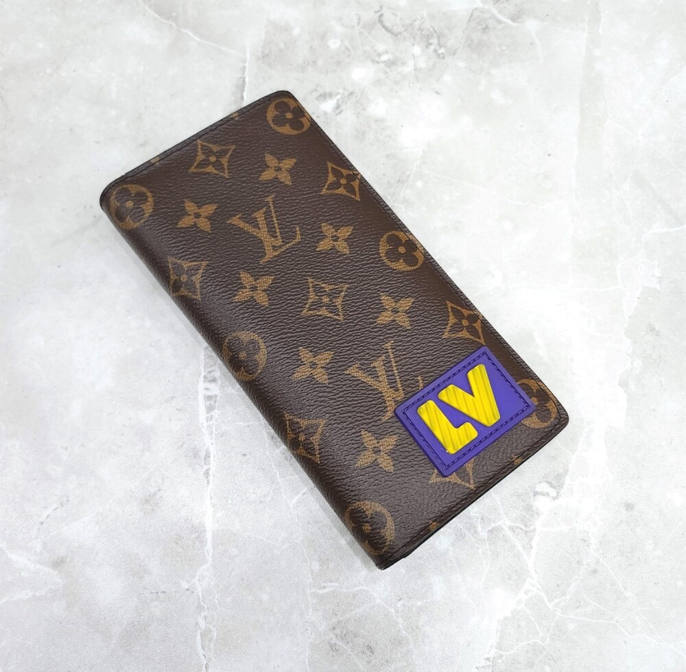 [럭스유] 루이비통 LV 러버 패치 브라짜 월릿 장지갑