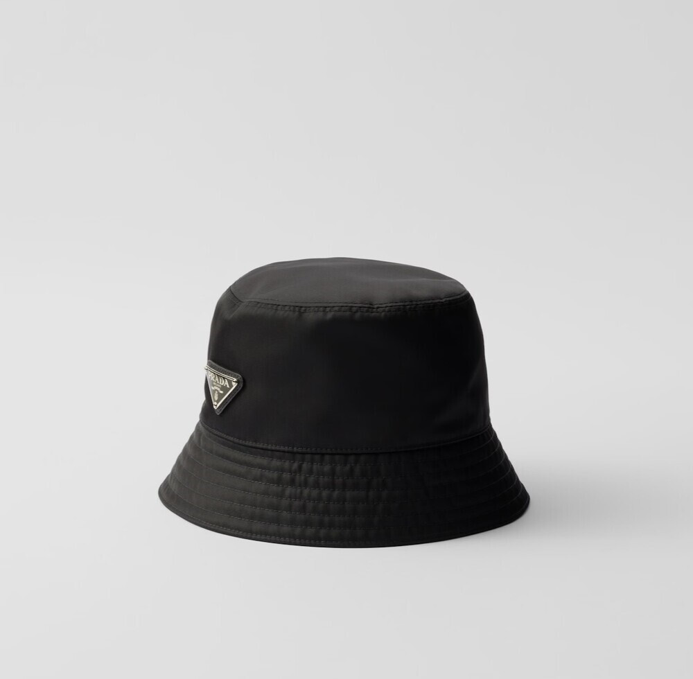 [럭스유] 프라다 삼각로고 나일론 버킷햇 L 1HC137