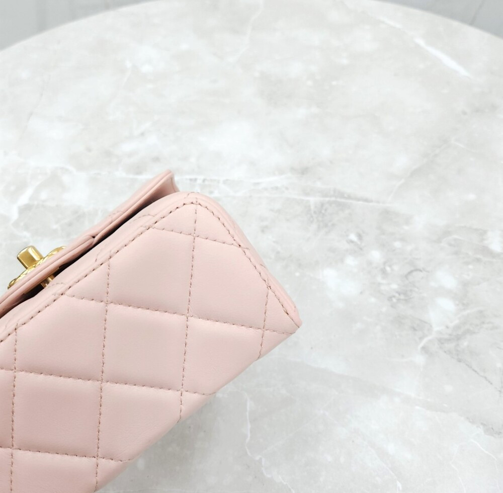 [럭스유] 샤넬 뉴미니 탑핸들 플랩백 핑크 신형내장칩 AS4035