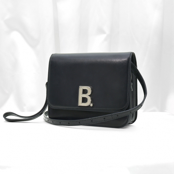 Balenciaga(발렌시아가) 592898 블랙 카프스킨 은장 B로고 스몰 숄더백