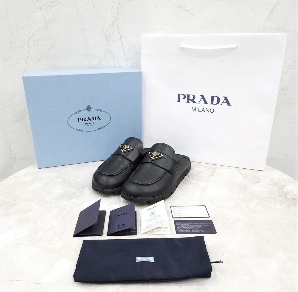 [럭스유] 37.5 / 프라다 삼각로고 레더 뮬 블랙 1S430N