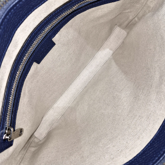 구찌 GG 점보 네이비 클러치 크로스백 696009