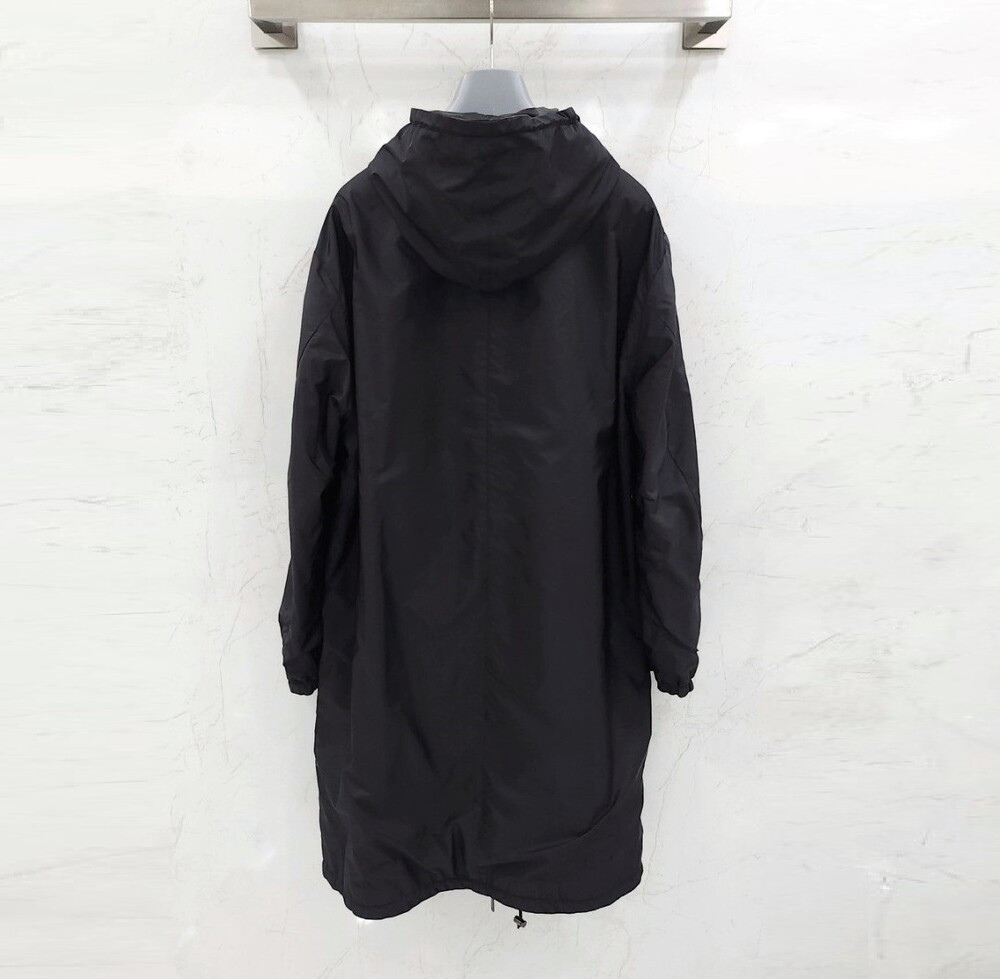 [럭스유] (새상품) 48 / 프라다 나파 가죽 리버서블 롱 후드 코트 자켓 UPS449