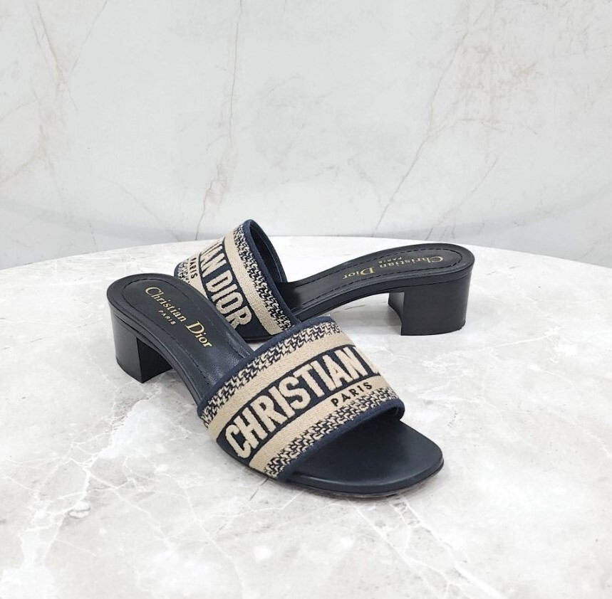 [럭스유] 34 / 디올 딥블루 자수 코튼 디웨이 뮬 힐 슬라이드 KCQ244ERC