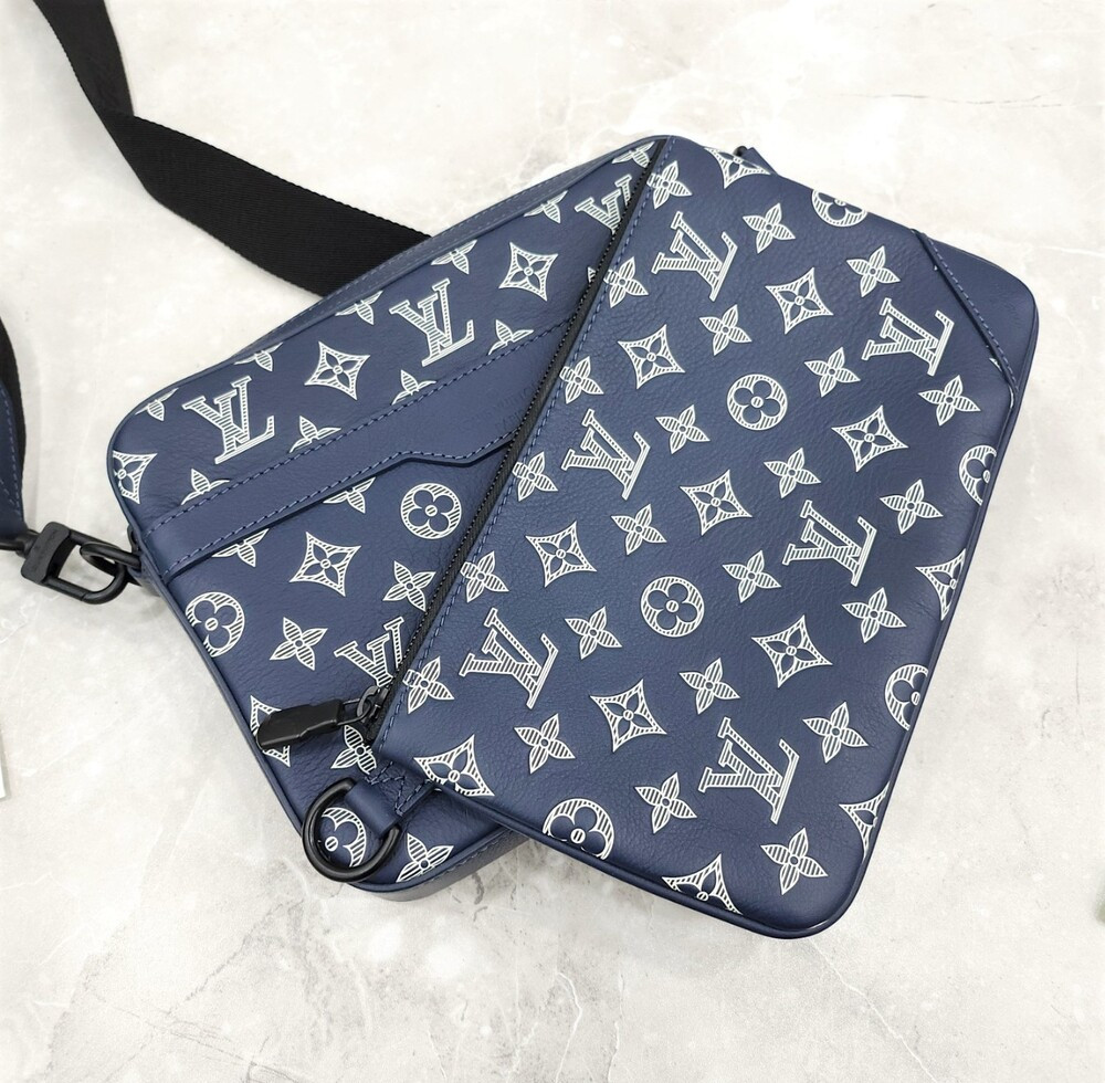 [럭스유] 루이비통 쉐도우 트리오 메신저백 M24753