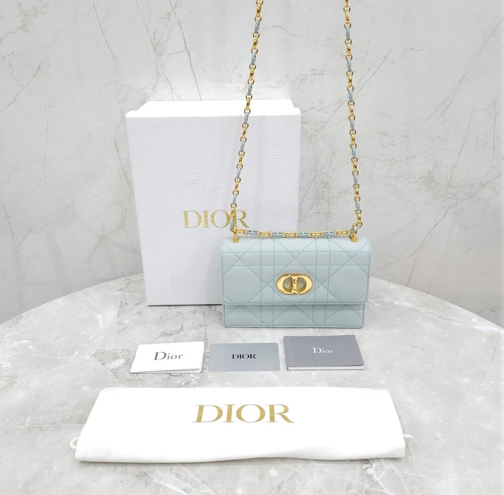 [럭스유] 디올 미스 카로 미니 체인백 플라시드 블루 S5169UDAX