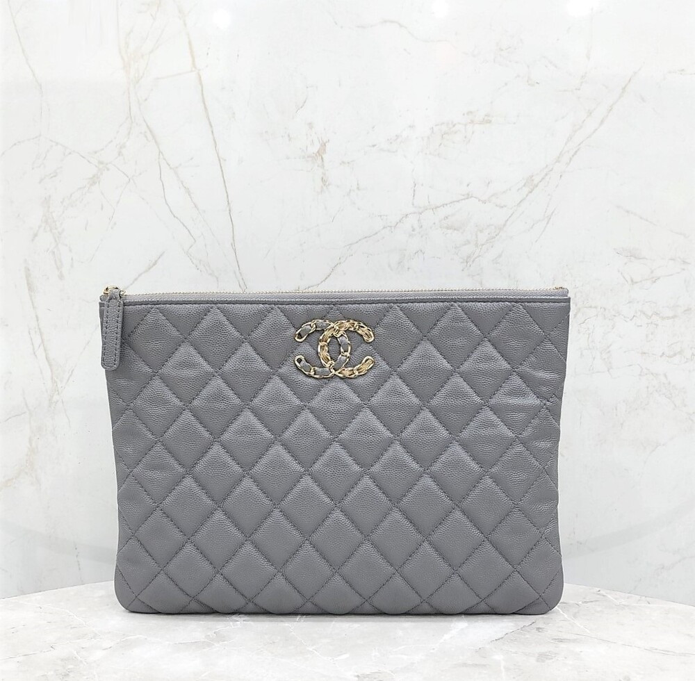 [럭스유] 샤넬 CC로고 19 파우치 클러치백 뉴미듐 30번대 AP1774