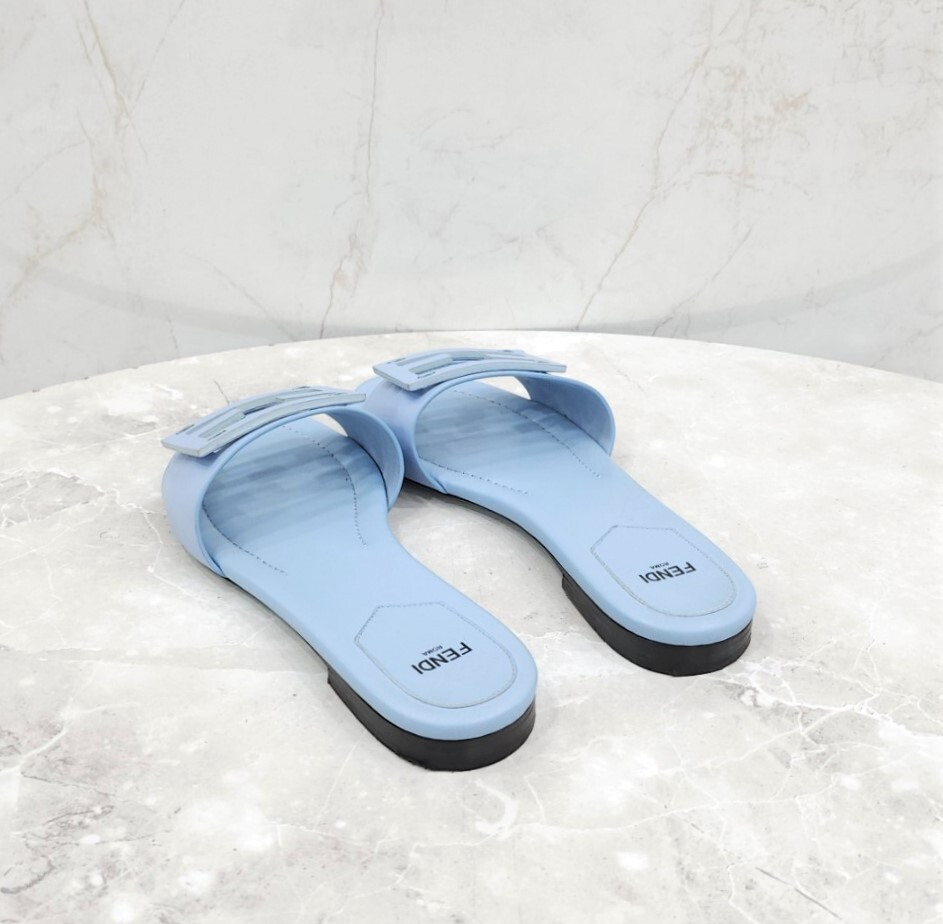 [럭스유] 38 / 펜디 FF 블루 바게트 샌들 슬리퍼 8R8136