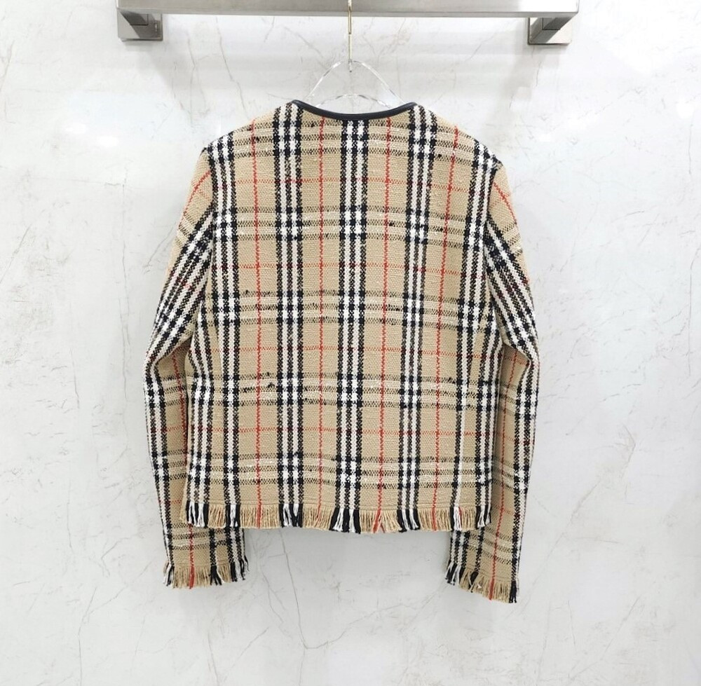 [럭스유] (새상품) 38,42 / 버버리 체크 부클레 자켓 스커트 셋업