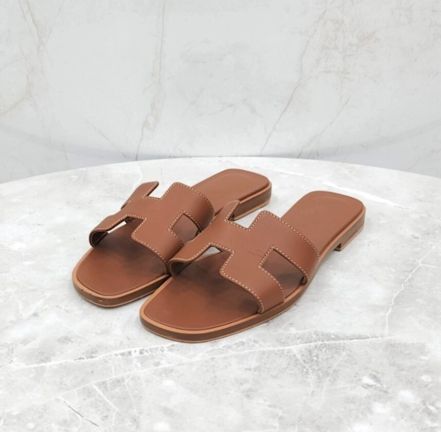 [럭스유] 37 / 에르메스 골드 오란 샌들 슬리퍼 H021056Z