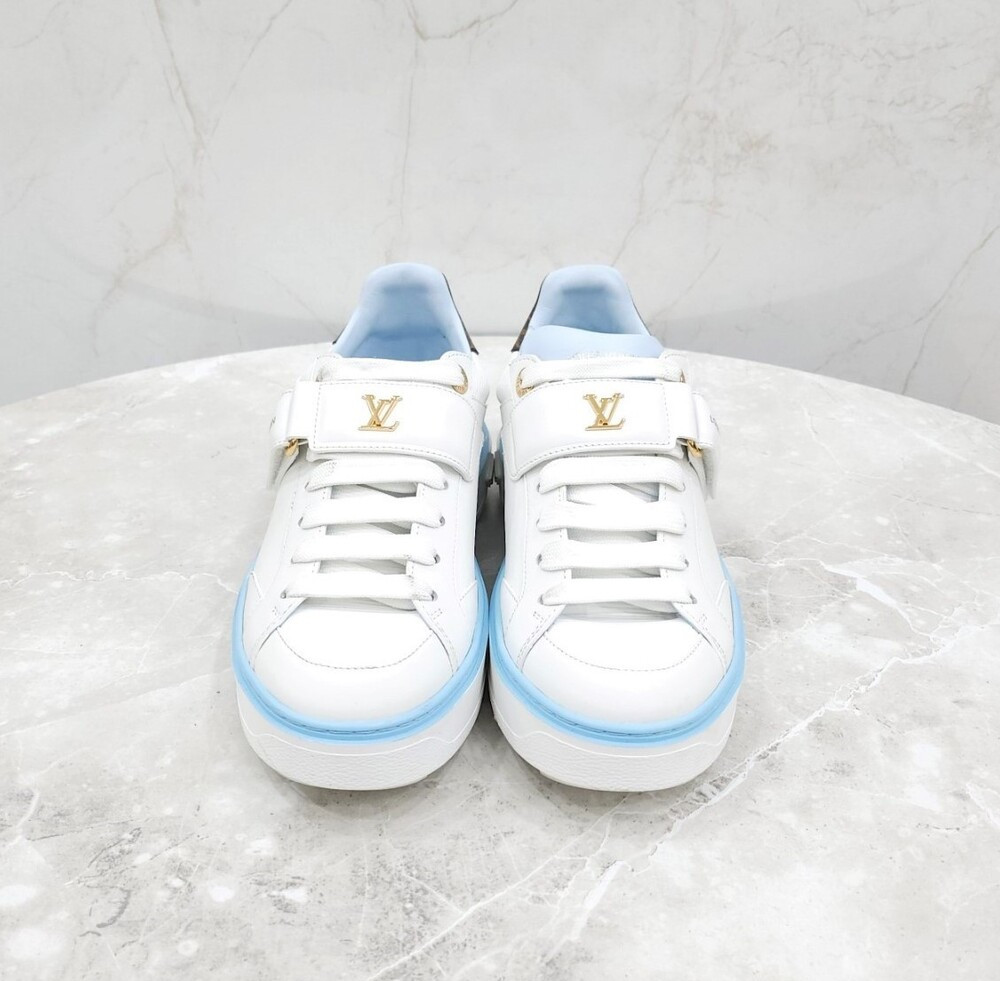 [럭스유] 38 / 루이비통 LV 타임아웃 스니커즈