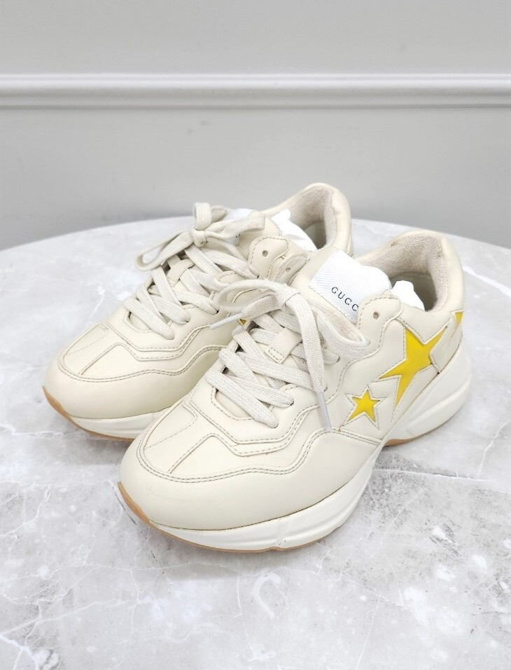 [럭스유] 34 / 구찌 스타패치 라이톤 스니커즈