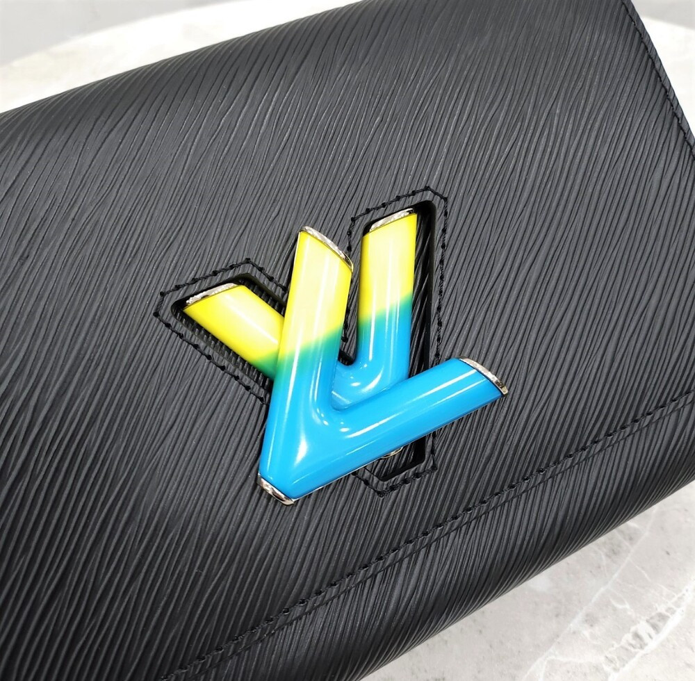 [럭스유] 루이비통 LV 에피 트위스트 숄더백 MM