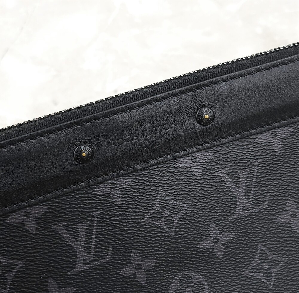 [럭스유] 루이비통 이클립스 모노그램 포쉐트 투고 클러치 M81569