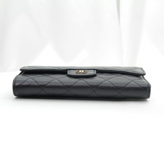 Chanel(샤넬) A31506 블랙 캐비어 금장 CC 로고 클래식 플랩 장지갑 (20번대)