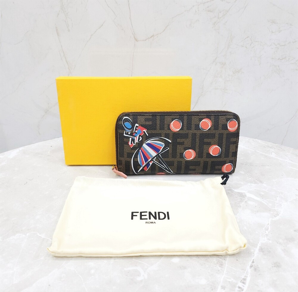 [럭스유] (새상품) 펜디 FF 로고 지퍼 장지갑 8M0299