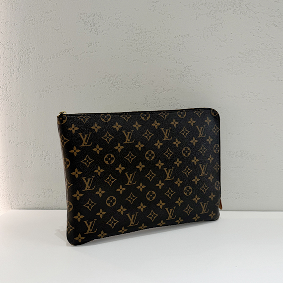 루이비통 모노그램 에튀 보야주 MM 클러치백 내장칩 M44499