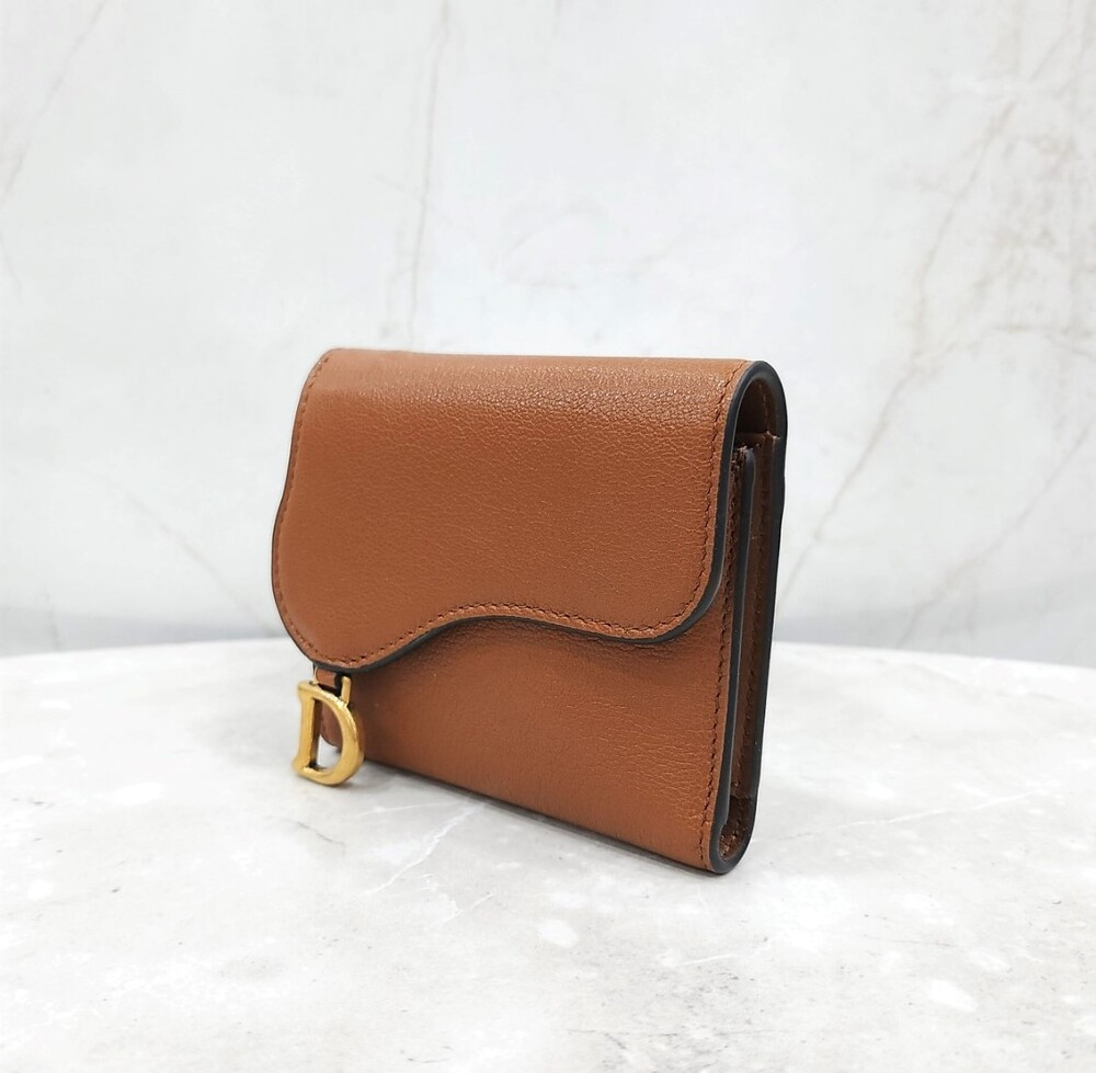 [럭스유] (새상품) 디올 새들 로투스 레더 지갑