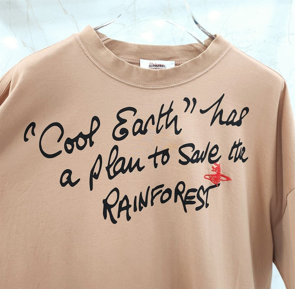 [럭스유] XL / 버버리 X 비비안 웨스트우드 로고 프린팅 반팔 티셔츠 8010497