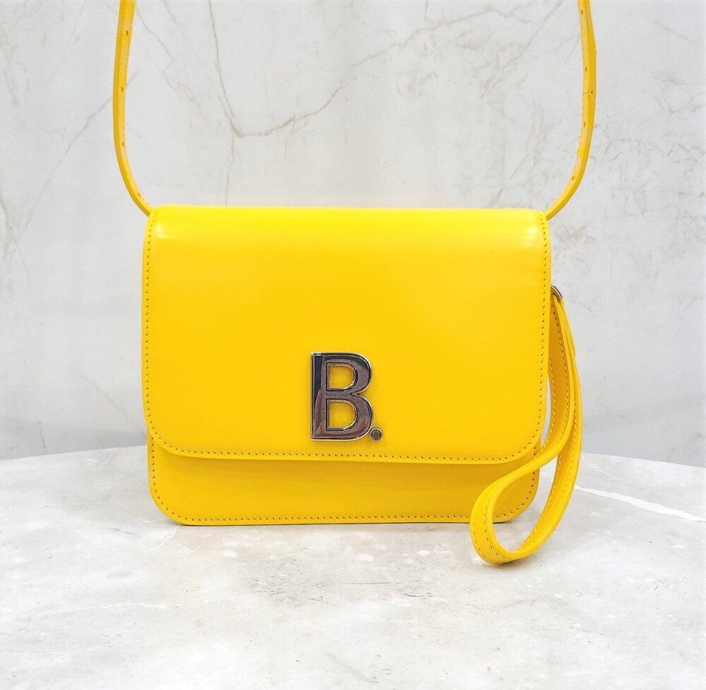 [럭스유] (새상품) 발렌시아가 옐로우 B 로고 스몰 숄더백
