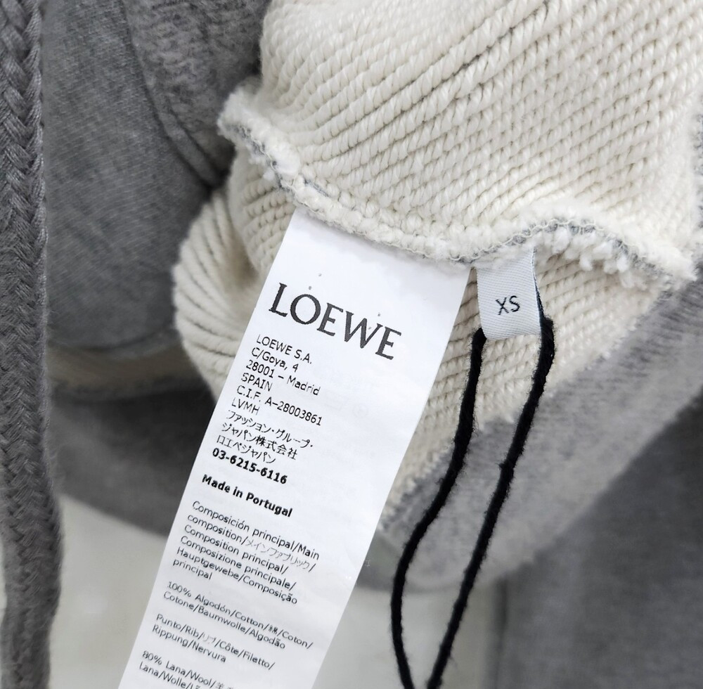 [럭스유] (새상품) XS / 로에베 그레이 로고 자수 비대칭