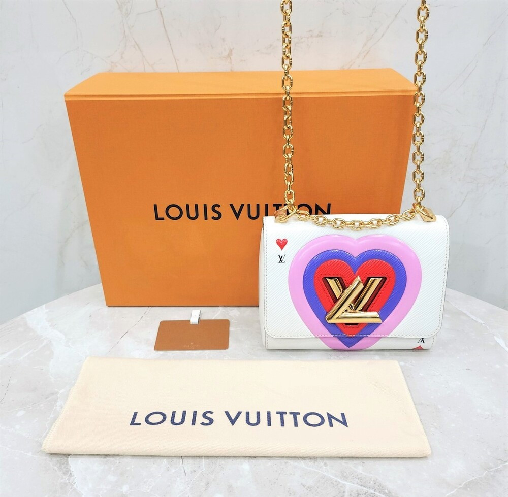 [럭스유] 루이비통 LV 게임온 트위스트 에피 체인 숄더백 M57460