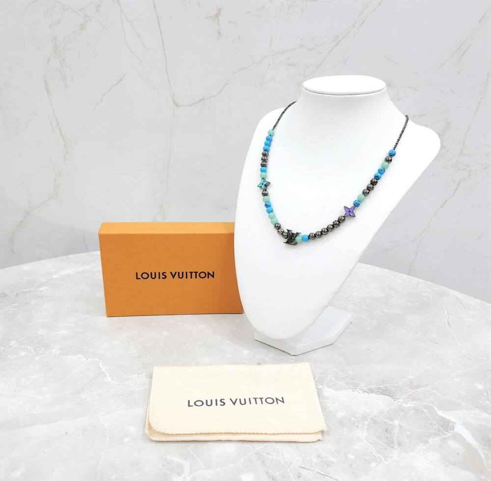 [럭스유] (새상품) 루이비통 LV 모노그램 플라워 보헤미안 시크 비즈 체인 목걸이