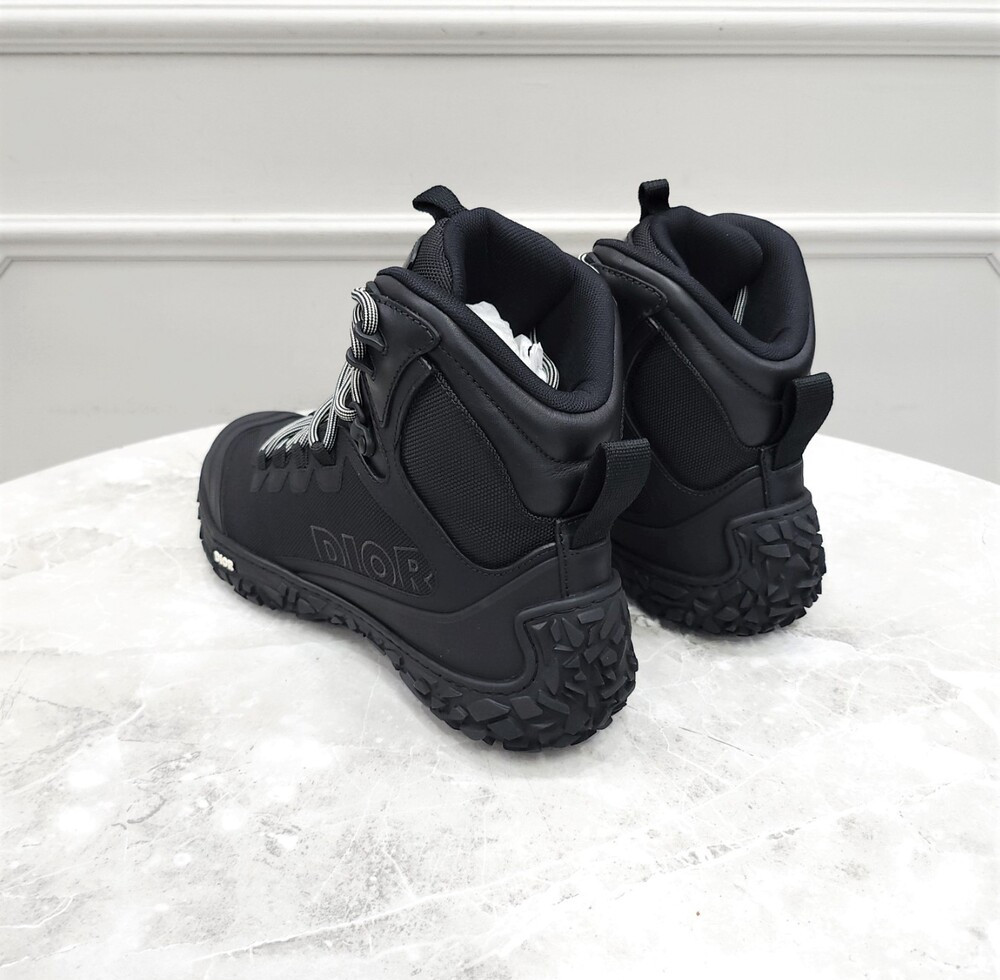 [럭스유] 42 / 디올 메쉬 로고 하이킹 B28 스니커즈