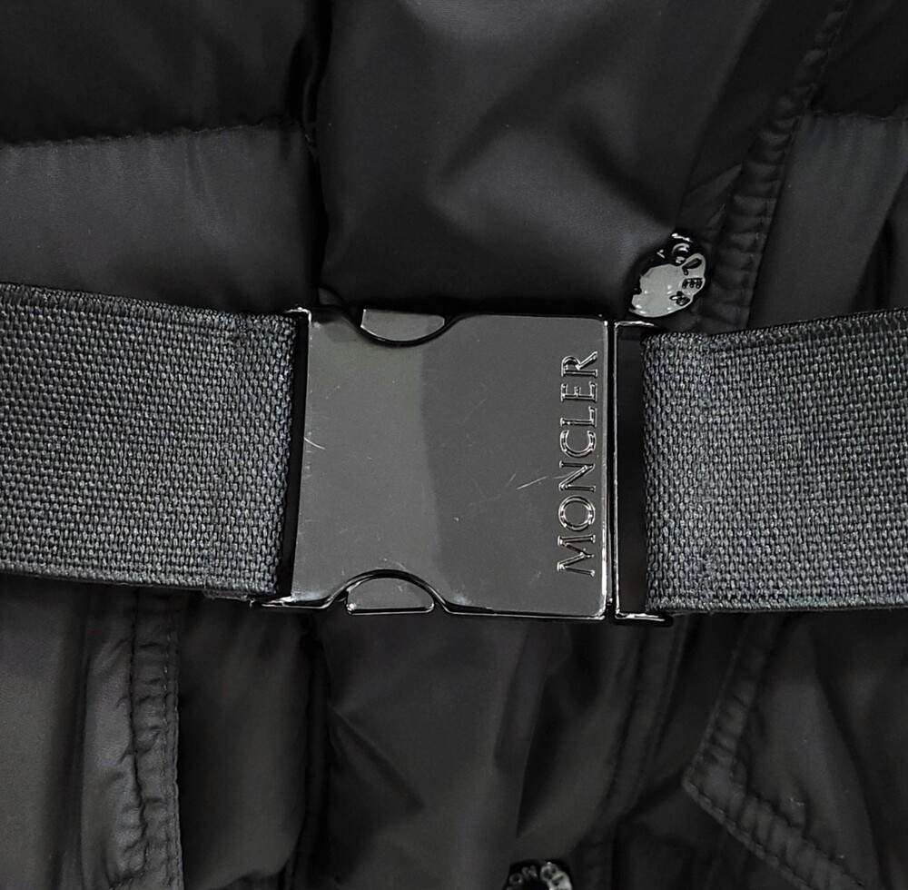 [럭스유] 0 / 몽클레어 클로에 폭스퍼 롱 다운 패딩 G20931C51B02