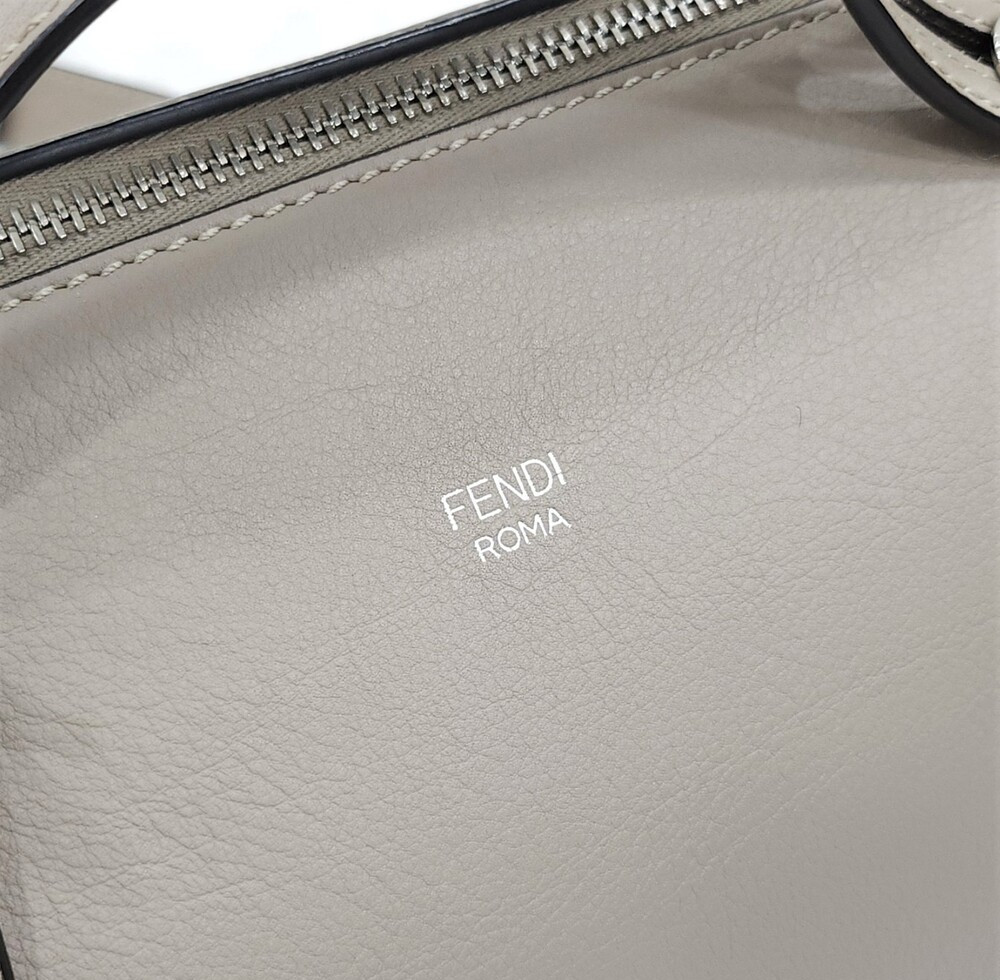 [럭스유] 펜디 바이더웨이 토트 숄더백 8BL125