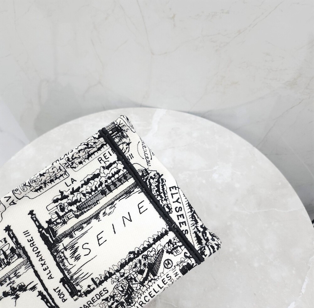 [럭스유] 디올 북토트 미디엄 플랑 드 파리 M1296ZOMP