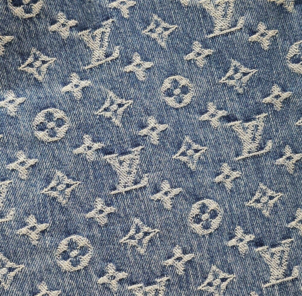 [럭스유] 30 / 루이비통 X 니고 모노그램 패치워크 데님 팬츠 1A9GGL