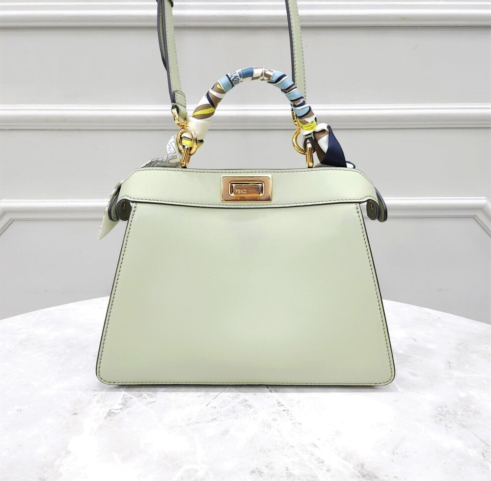 [럭스유] 펜디 피카부 I SEE U 스몰 레더 백