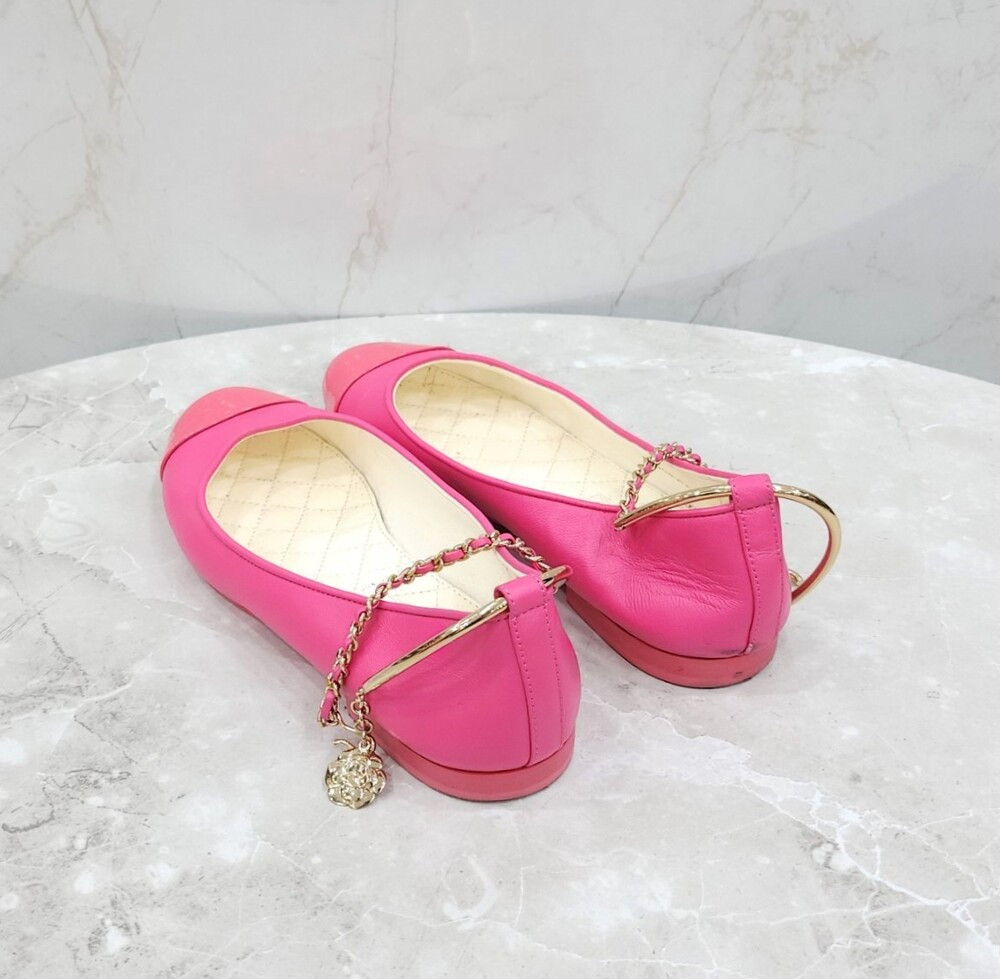 [럭스유] 37 / 샤넬 에나멜 발레리나 체인 플랫 슈즈 G38986